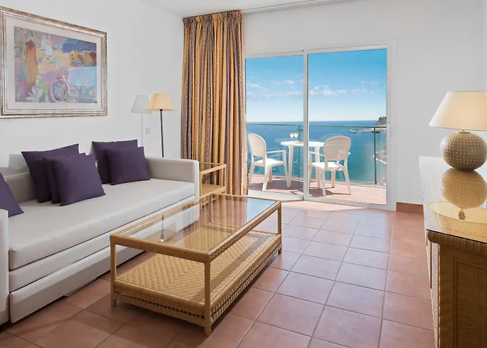 Mogan Princess & Club Taurito